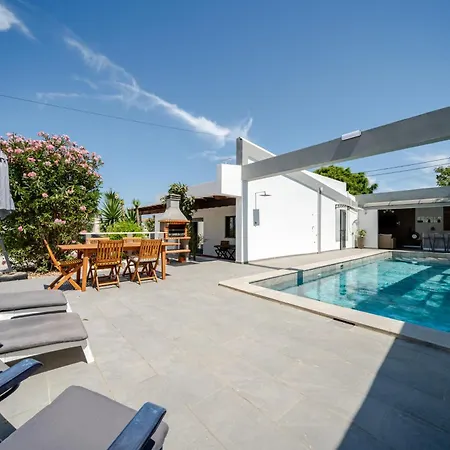 Casa Eli - 3 Bedroom House With Pool - Holidayspt *