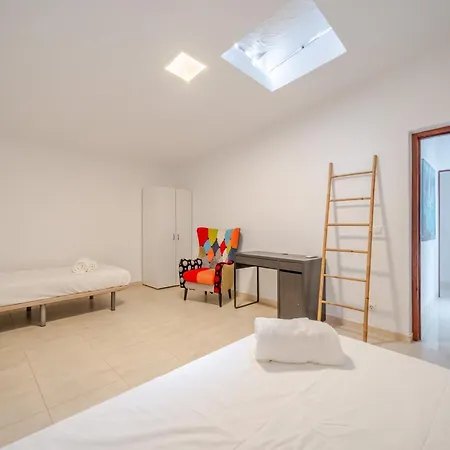 Eli - Com 2 Casas Independentes - Holidayspt Hébergement de vacances Quelfes