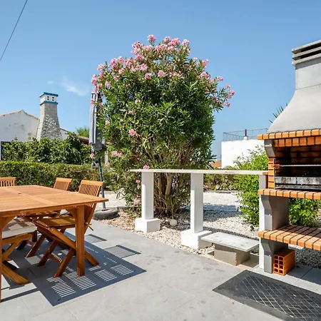 Semesterbostad Casa Eli - 3 Bedroom House With Pool - Holidayspt Quelfes