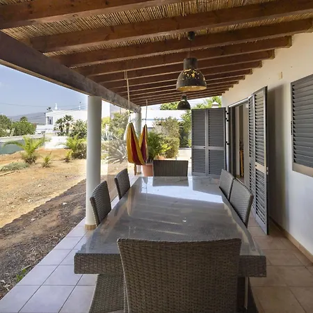 Casa Eli - 3 Bedroom House With Pool - Holidayspt Quelfes