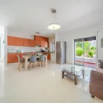 度假居 Eli - Com 2 Casas Independentes - Holidayspt *